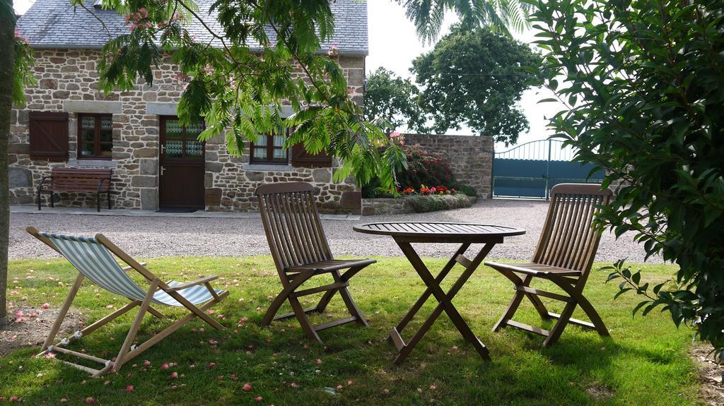Chambres D'Hotes Les Sageais Baguer-Morvan Kültér fotó